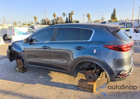 2020 Kia Sportage Lx z USA, uszkodzony, nr VIN KNDPM3ACXL7768304